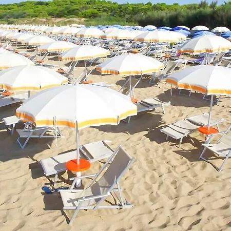 Villaggio Club Baia Dei Gigli Отель Isola Di Capo Rizzuto