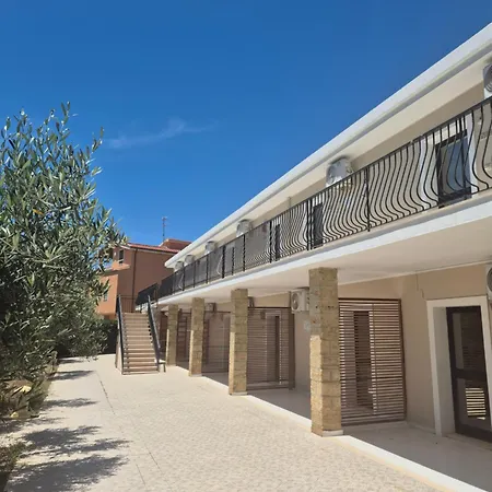 Villaggio Club Baia Dei Gigli