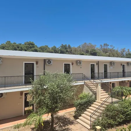Villaggio Club Baia Dei Gigli Отель Isola Di Capo Rizzuto