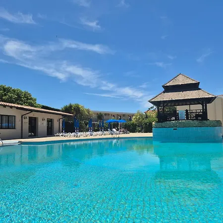 Отель Villaggio Club Baia Dei Gigli Isola Di Capo Rizzuto
