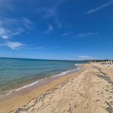Отель Villaggio Club Baia Dei Gigli Isola Di Capo Rizzuto