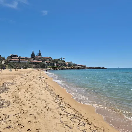 Отель Villaggio Club Baia Dei Gigli Isola Di Capo Rizzuto